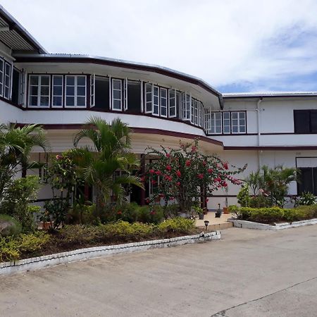 Gold Town Tavua Hotel Extérieur photo