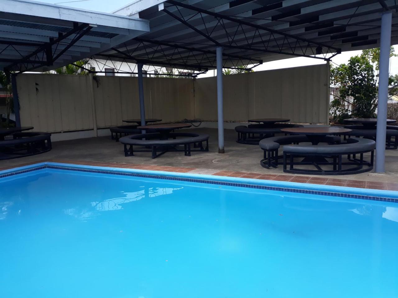 Gold Town Tavua Hotel Extérieur photo